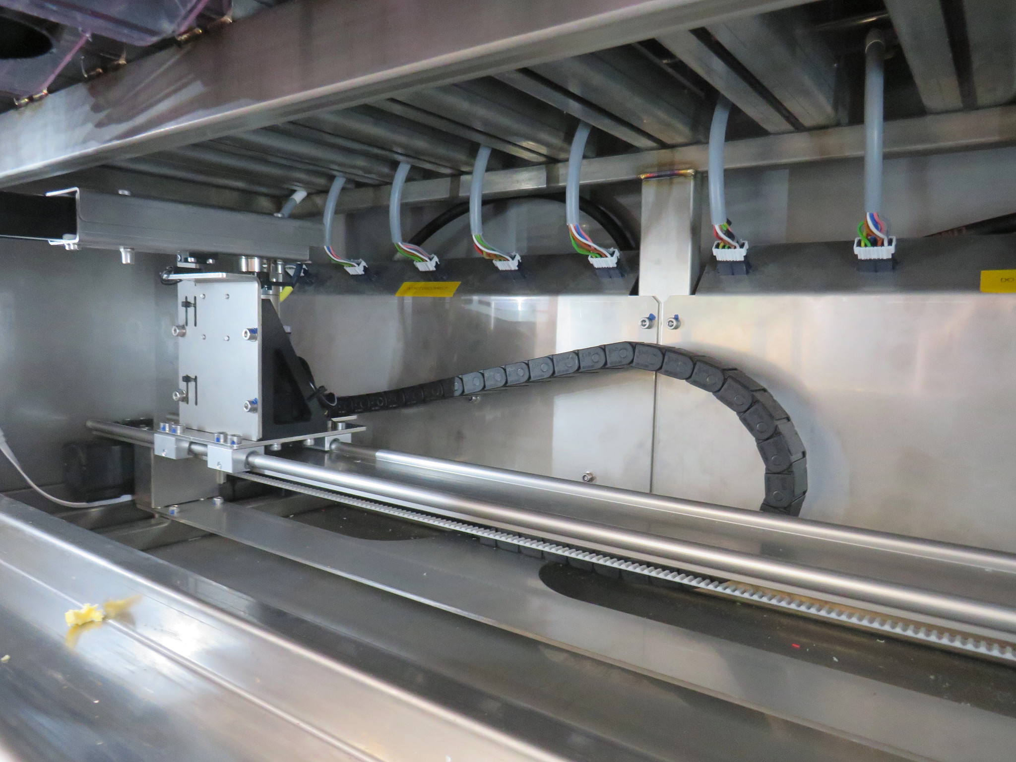 robotic vending machine