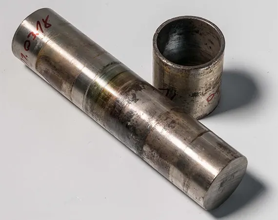 Metalen composietlagers op een zachte roestvaststalen as