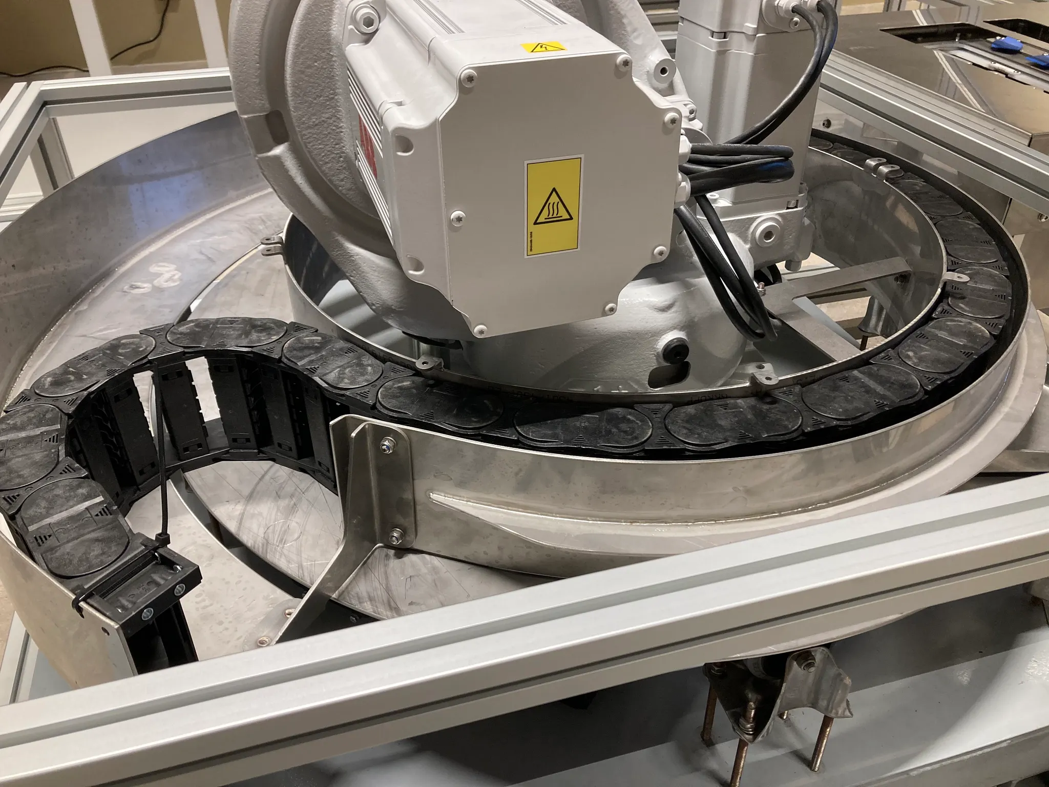 Little RoboEatz kitchen area