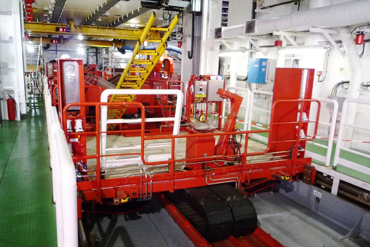 Torre de perforación en un buque