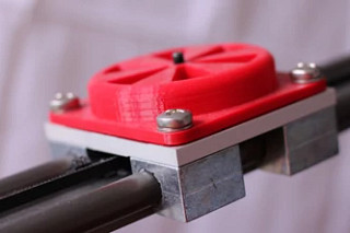 Quiet camera guidance with drylin® W