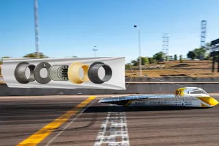 Team Sonnenwagen of RWTH Aachen and FH Aachen optimises solar car with lightweight components made of high-performance plastics from igus