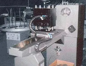 E2 mini cable carrier on machine tool