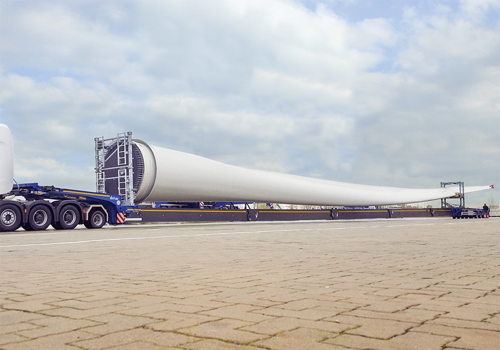 Telescopic trailer from Goldhofer AG