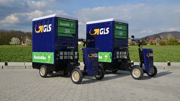 Schwerlast-E-Cargobike mit robusten Gelenk- und Gleitlagern