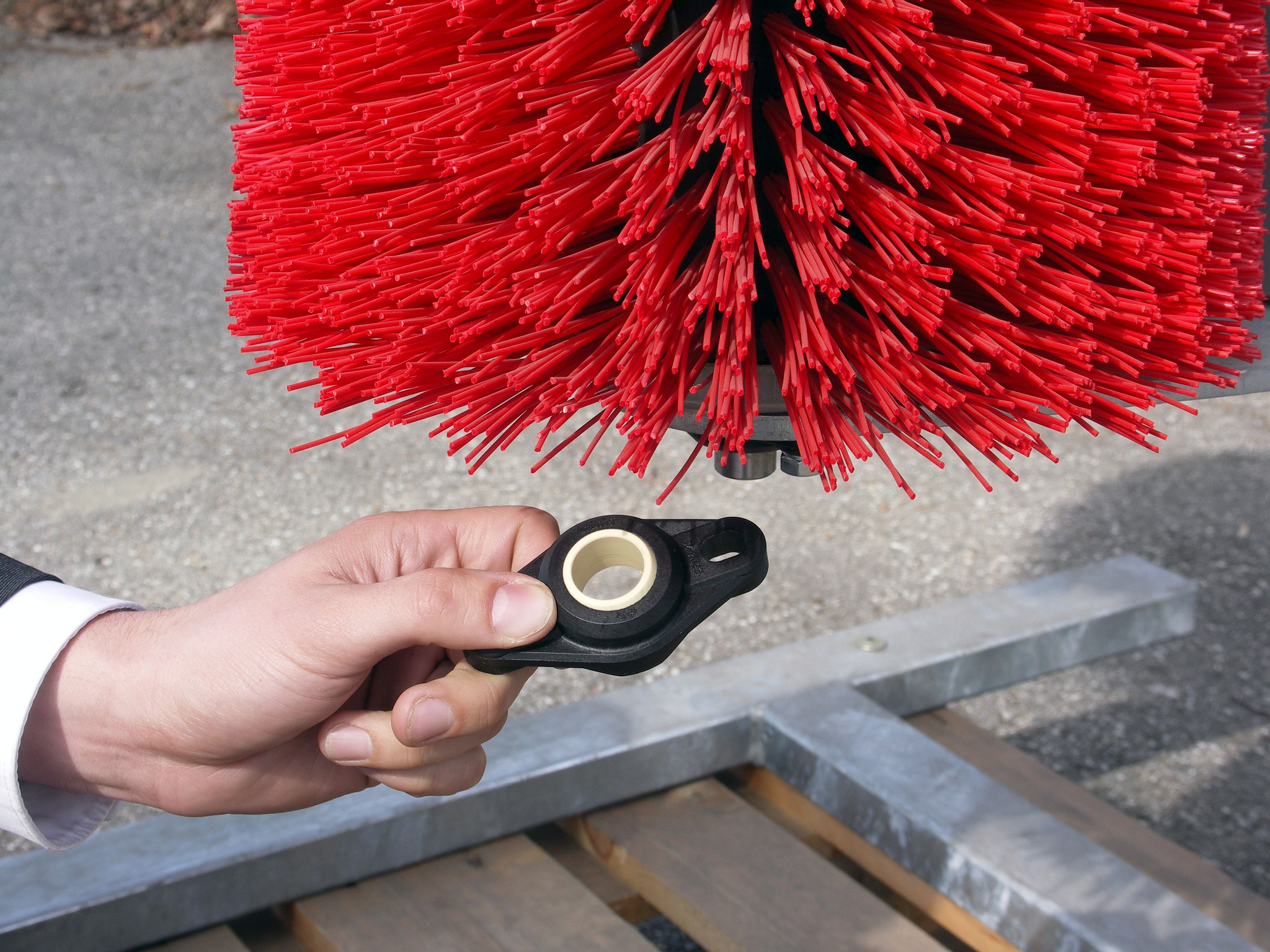 flange bearing in cow cleaning machine