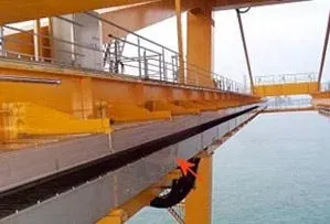 portacables en grúa