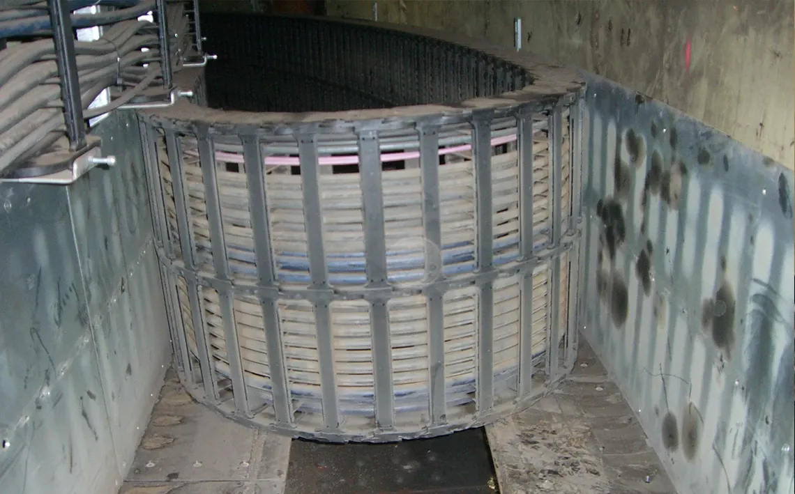 Suministro de energía rotatorio en minería a cielo abierto