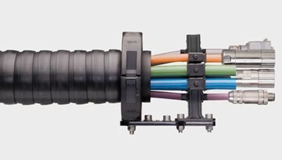Robotic cable carrier configurator