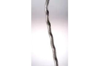 Cable atornillado y rotura de la cubierta