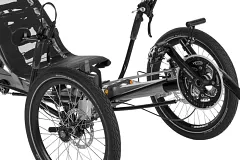 AZUB trike's front suspension