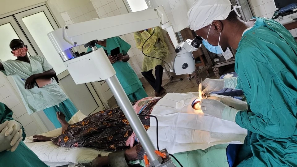 Surgical microscope from Prechtl TechSolutions