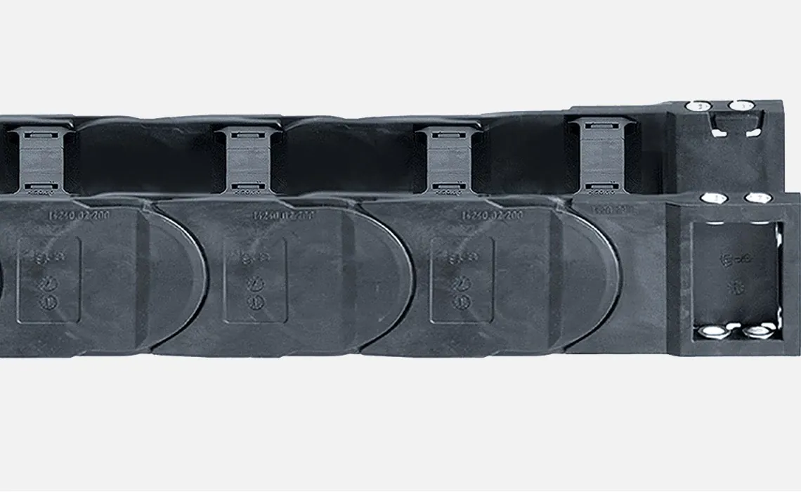 Energy chain E4/light