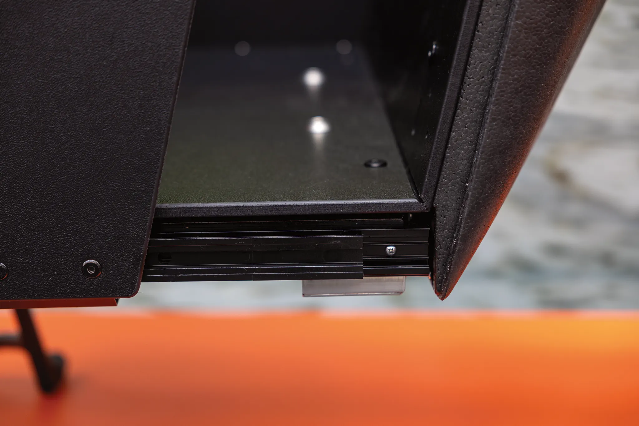 i:SY CAB mit drylin Teleskopschienen