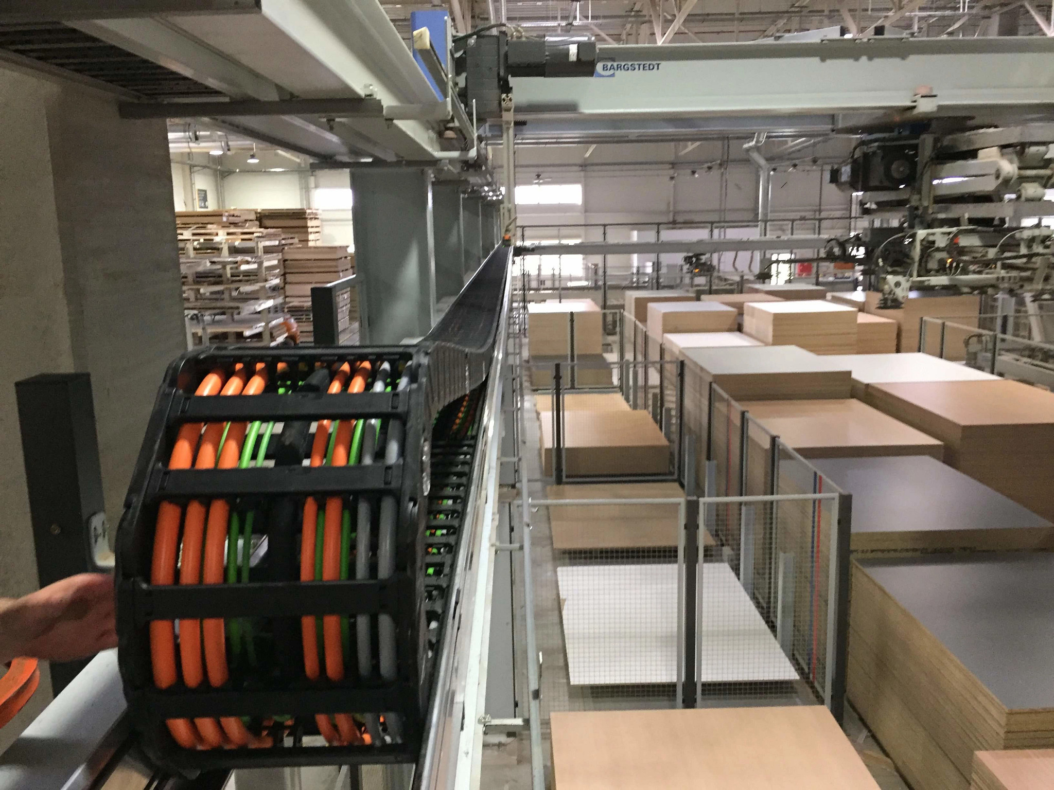 Protected chainflex® cable package