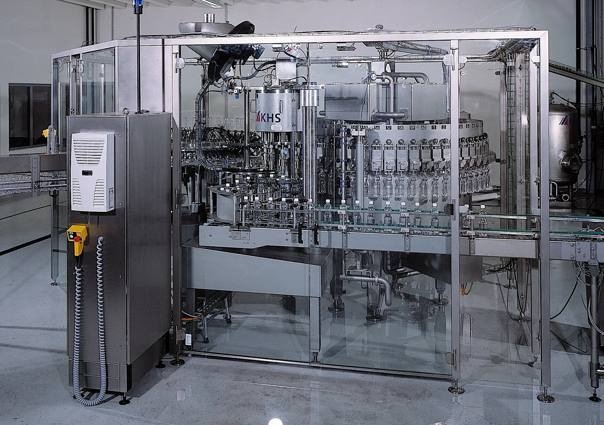 Linie de umplere de la KHS