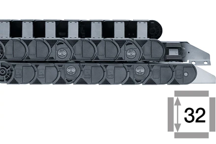 P4 e-chain® System | igus®