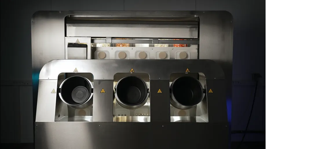 Robot kitchen for automated cooking