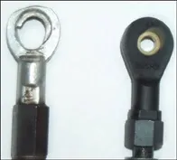 Prueba de cojinetes de extremo de varilla de acero y plástico