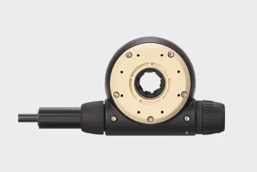 Robot gearbox with drive pin