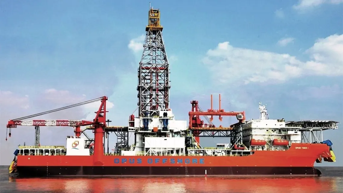 Pipe handler application