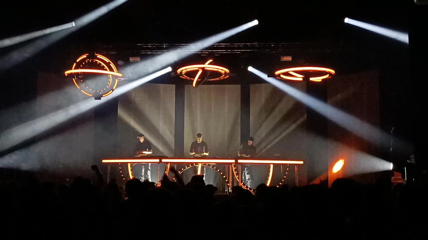 Lighting installation by Kellook