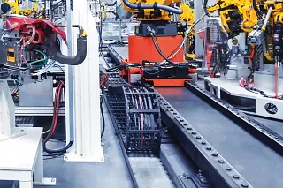 Seventh-axis robot cables