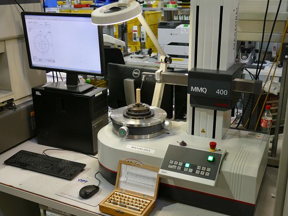 Measuring of the inner diameter of a press-fitted bearing
