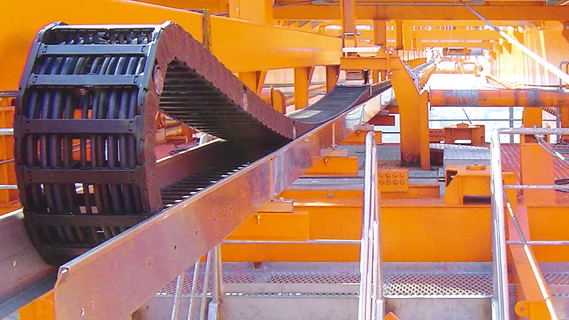 Cadenas portacables con ruedas