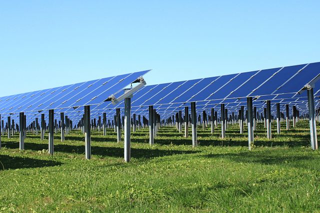 Igp Solar Solutions for photovoltaic systems with igus® UK | igus Ireland