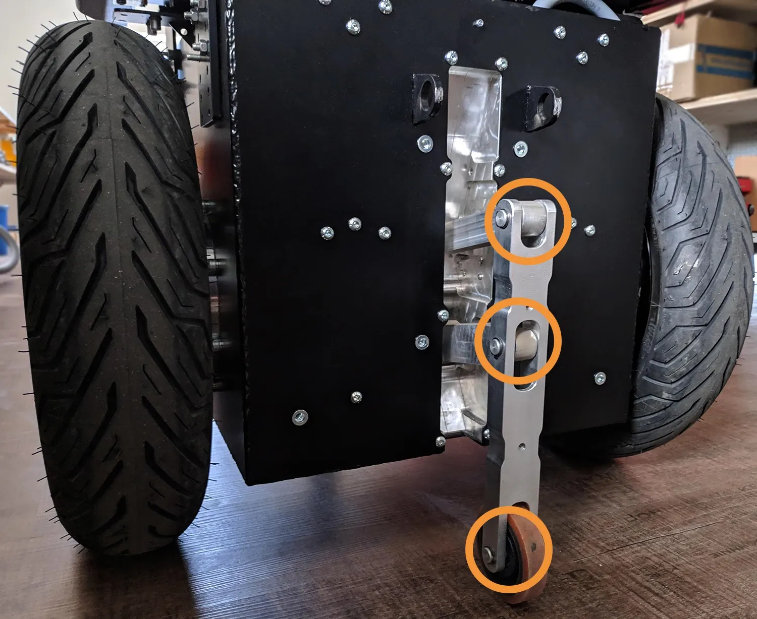 Silla de ruedas Hoss con cojinetes de deslizamiento iglidur en el soporte de seguridad