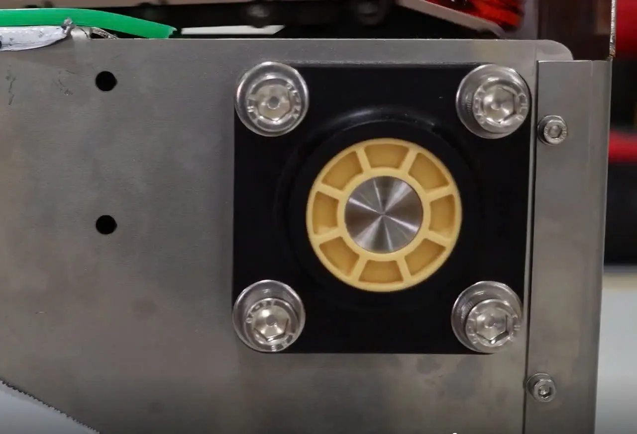 Ray dẫn hướng làm bằng drylin W