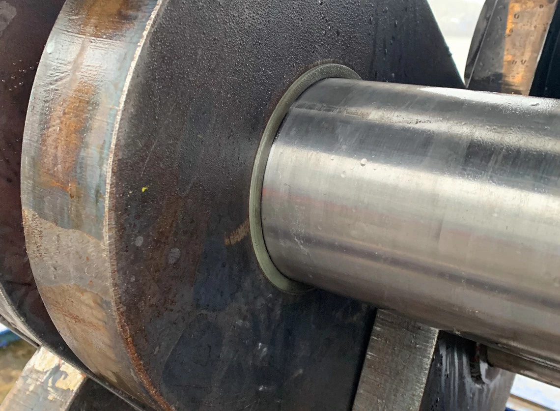 Bearing point on the A-frame