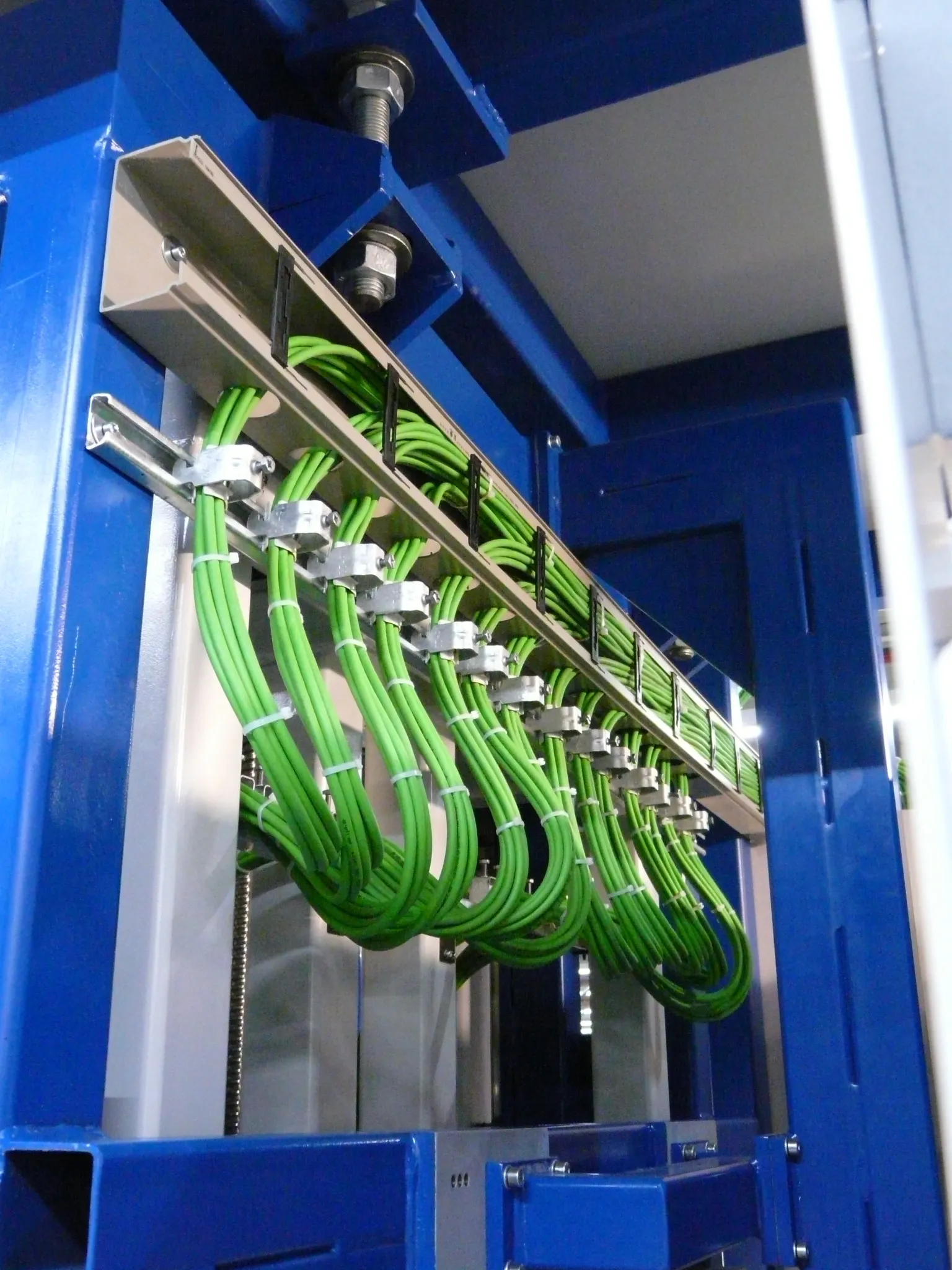 Kabely CFTHERMO chainflex