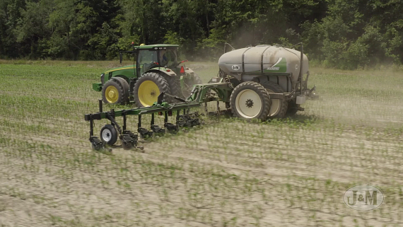 J&M Manufacturing para-linkage coulter with iglidur plain bearings