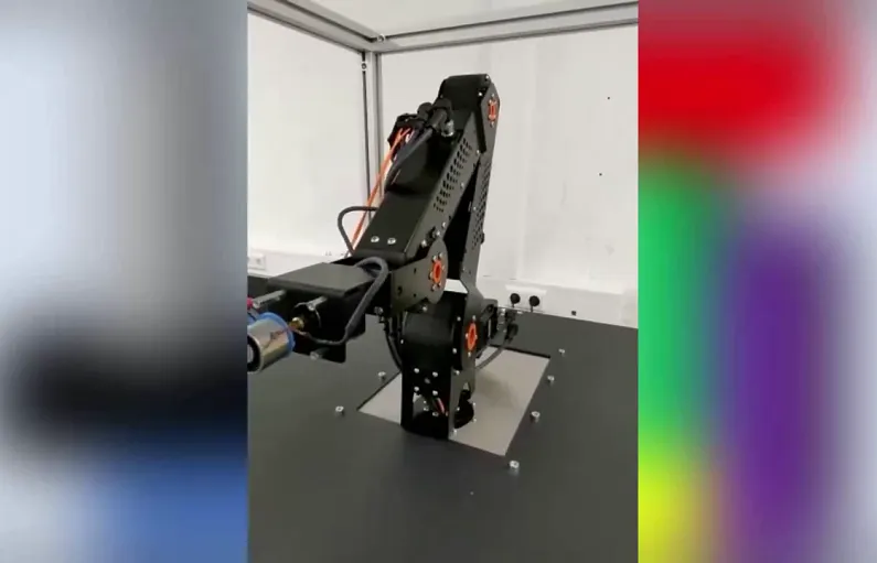 Educational robot building block stacker | igus Australia