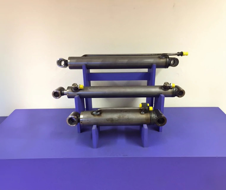 Hydraulic cylinders from Wye