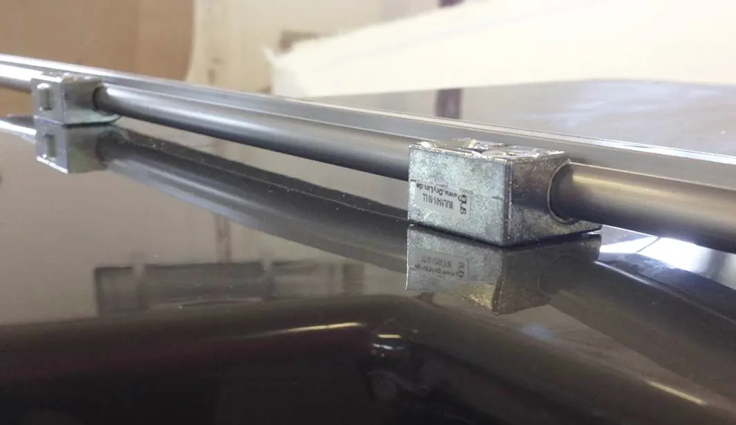 drylin® WJRM hybridní válečkové ložisko a válečkové vedení