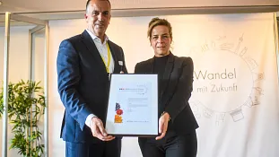 igus mit der Auszeichnung von "NRW – Wirtschaft im Wandel"