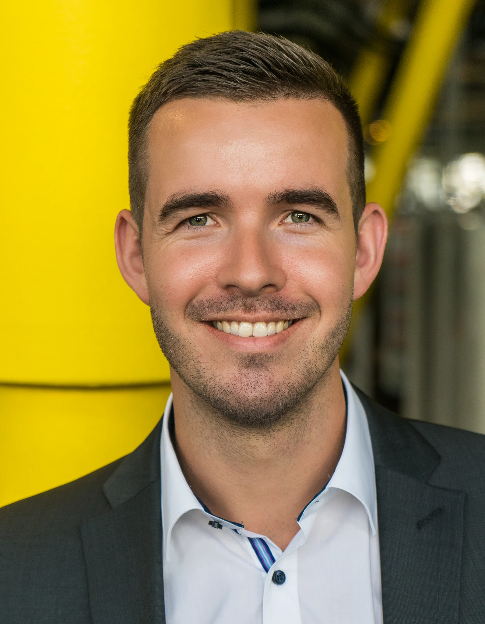 Contact Steffen Schack