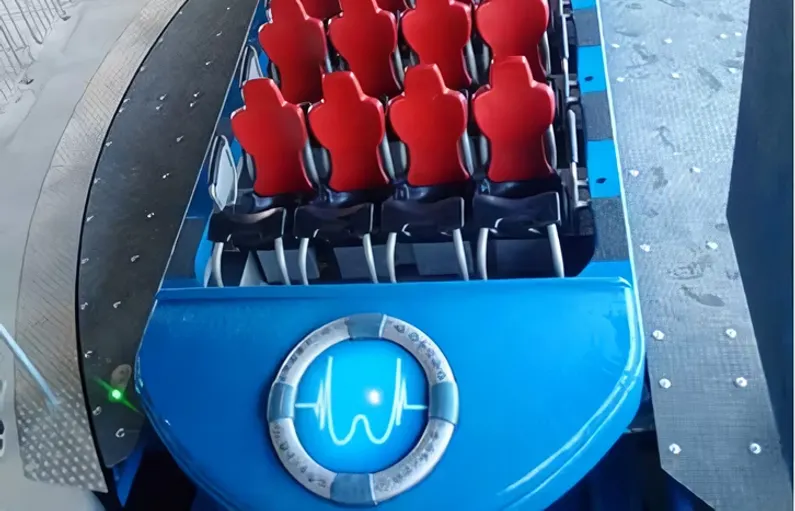 MACK monta power splash utiliza un módulo circular e-chain