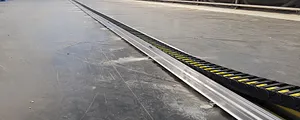 Cadena portacables readychain confeccionada con cables chainflex
