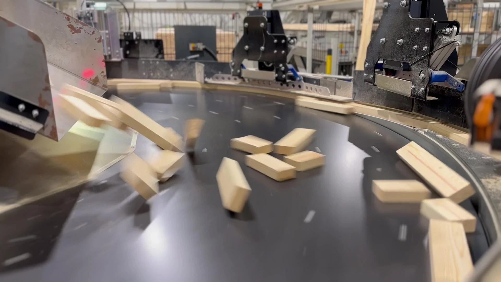 VS200 production line from Aramet, feeding