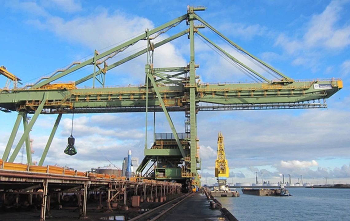 STS crane Rotterdam