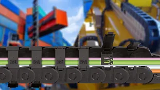 E2.1 – For empty container handlers and spreaders