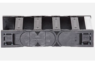 Eléments de raccordement rigides pour type de mouvement suspendu