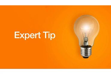 Expert Tip plus lightbulb