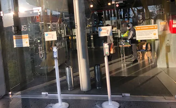 Handdesinfektion bei igus Köln