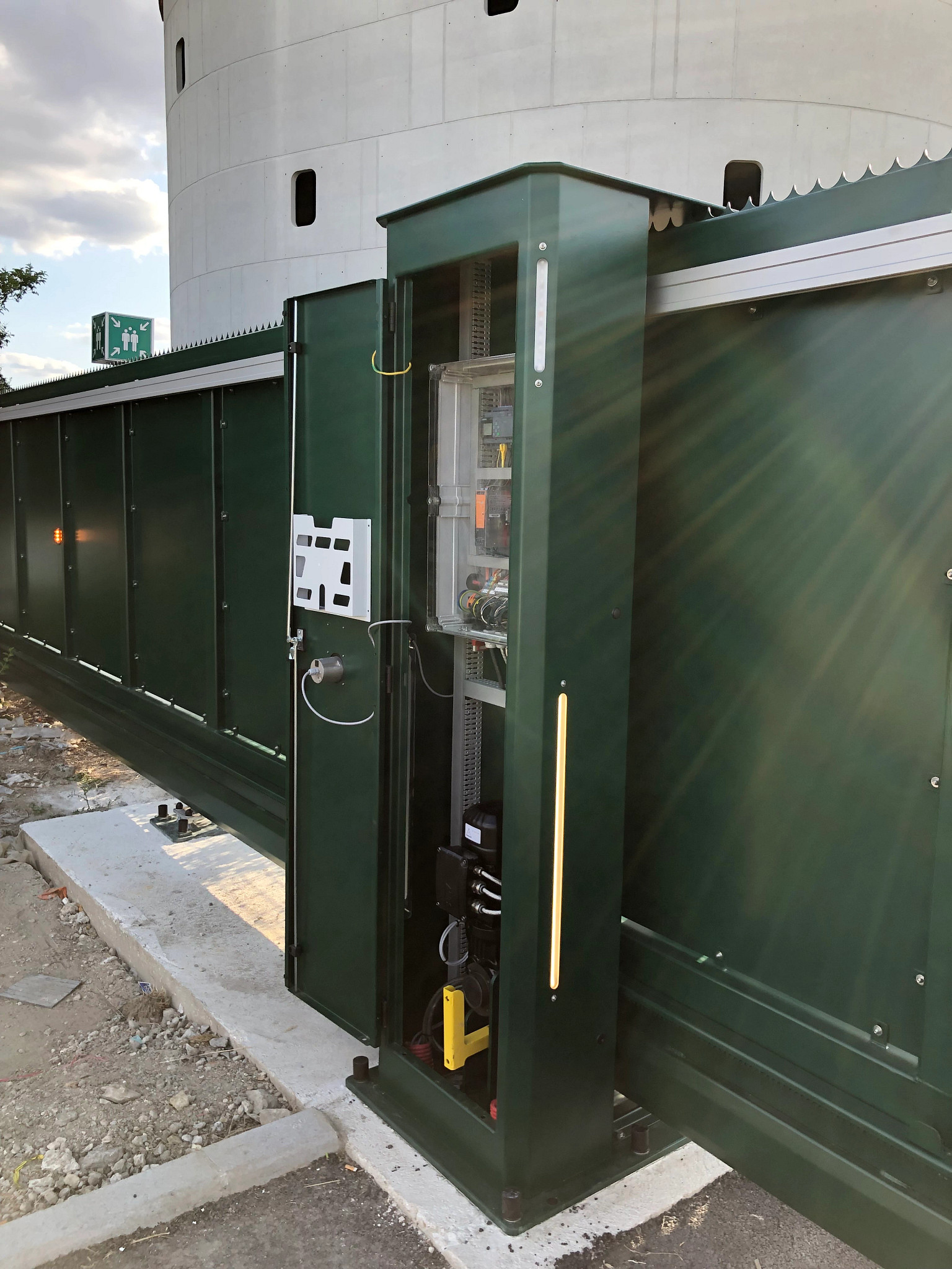 micro flizz® in sliding gates