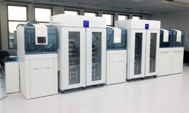 Refrigerador para muestras de sangre de Loll Feinmechanik